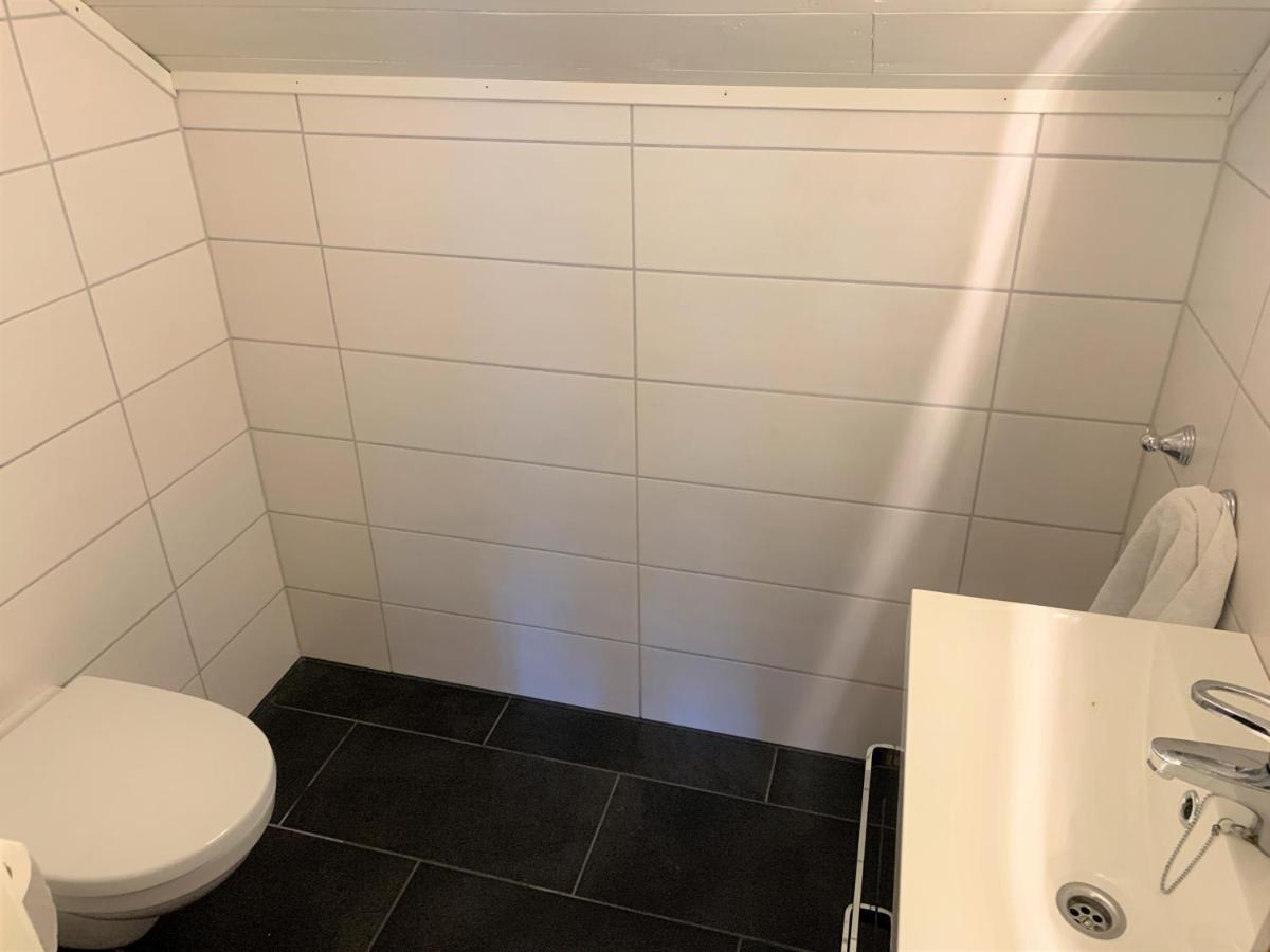 Comfortable House In Quiet Area Luster المظهر الخارجي الصورة